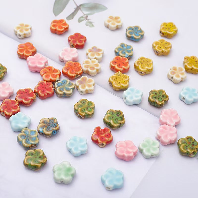 可愛い陶磁器ビーズ