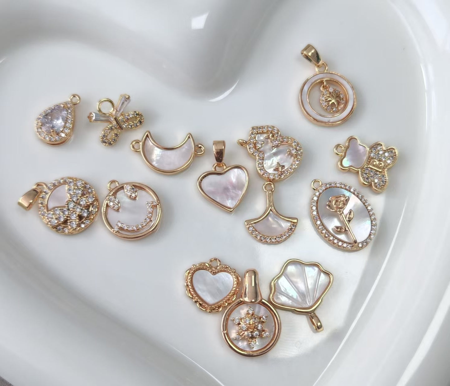 高品質ジュエリーパーツ