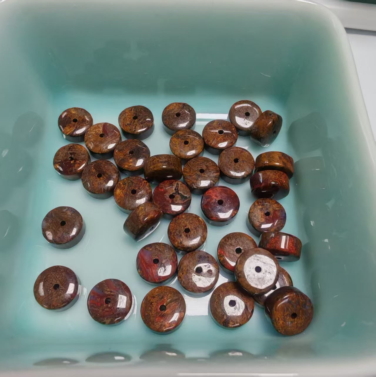 天然石原石ビーズと色んな形石